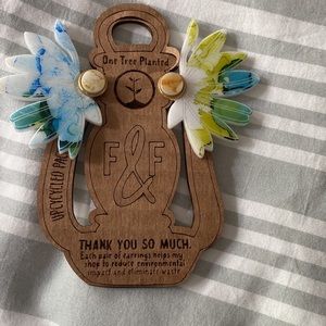 Font & Flame earrings new